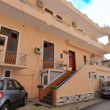 Hotel Casamia Saranda Kültér fotó
