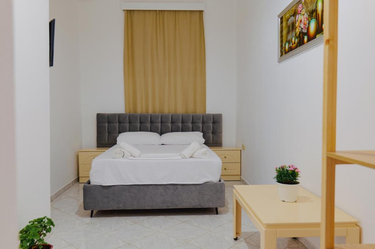 Hotel Casamia Saranda Kültér fotó